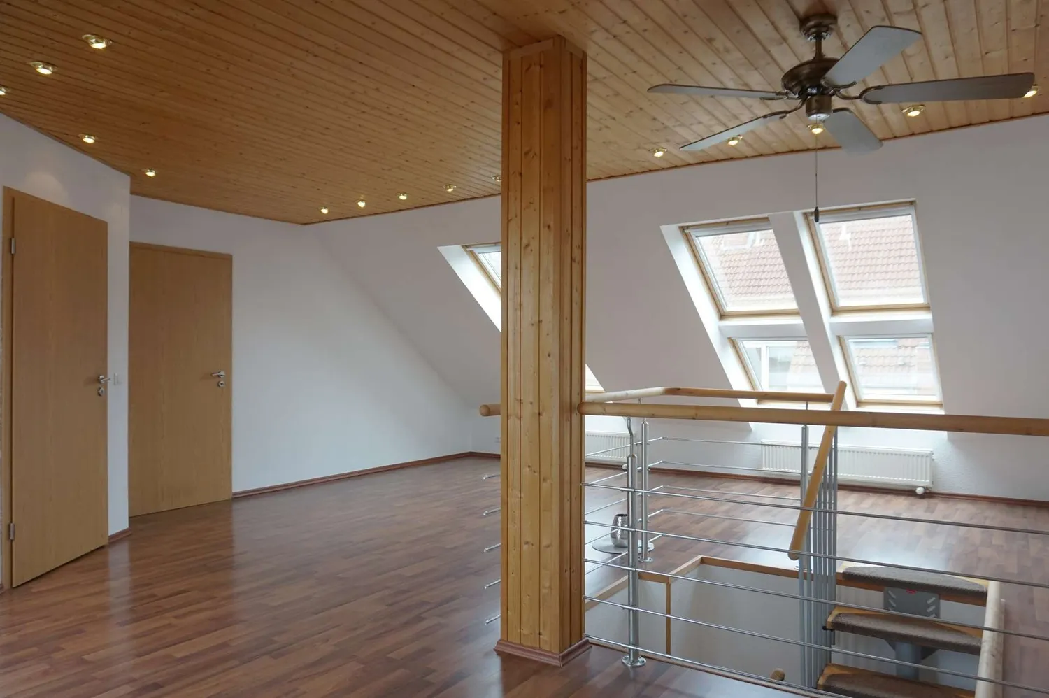 4 Zimmer Wohnung mit 103 m² in Hannover – Bild 2