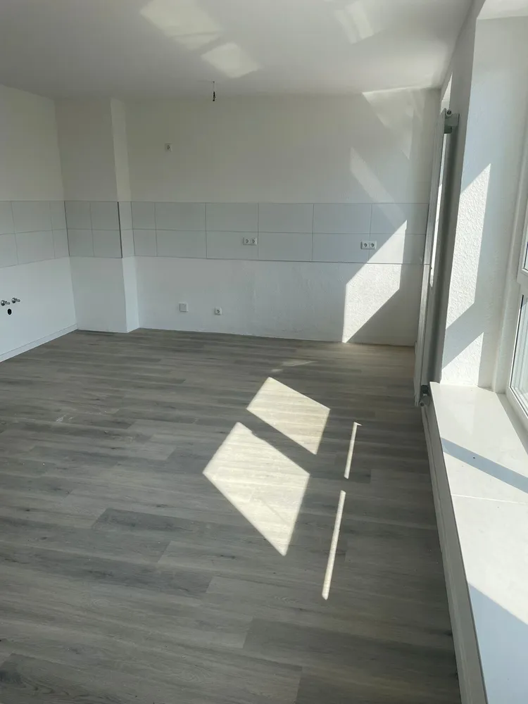 2 Zimmer Wohnung mit 42 m² in Oberhausen – Bild 2