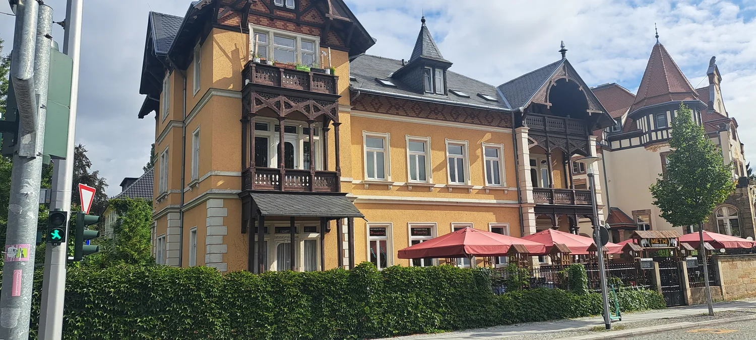 2 Zimmer Wohnung mit 56 m² in Dresden – Bild 2
