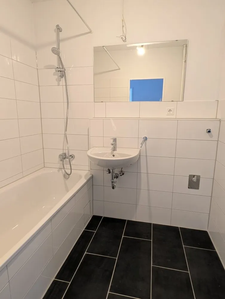 3 Zimmer Wohnung mit 85 m² in Kiel – Bild 2