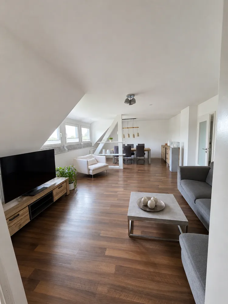 3 Zimmer Wohnung mit 70 m² in Essen – Bild 2