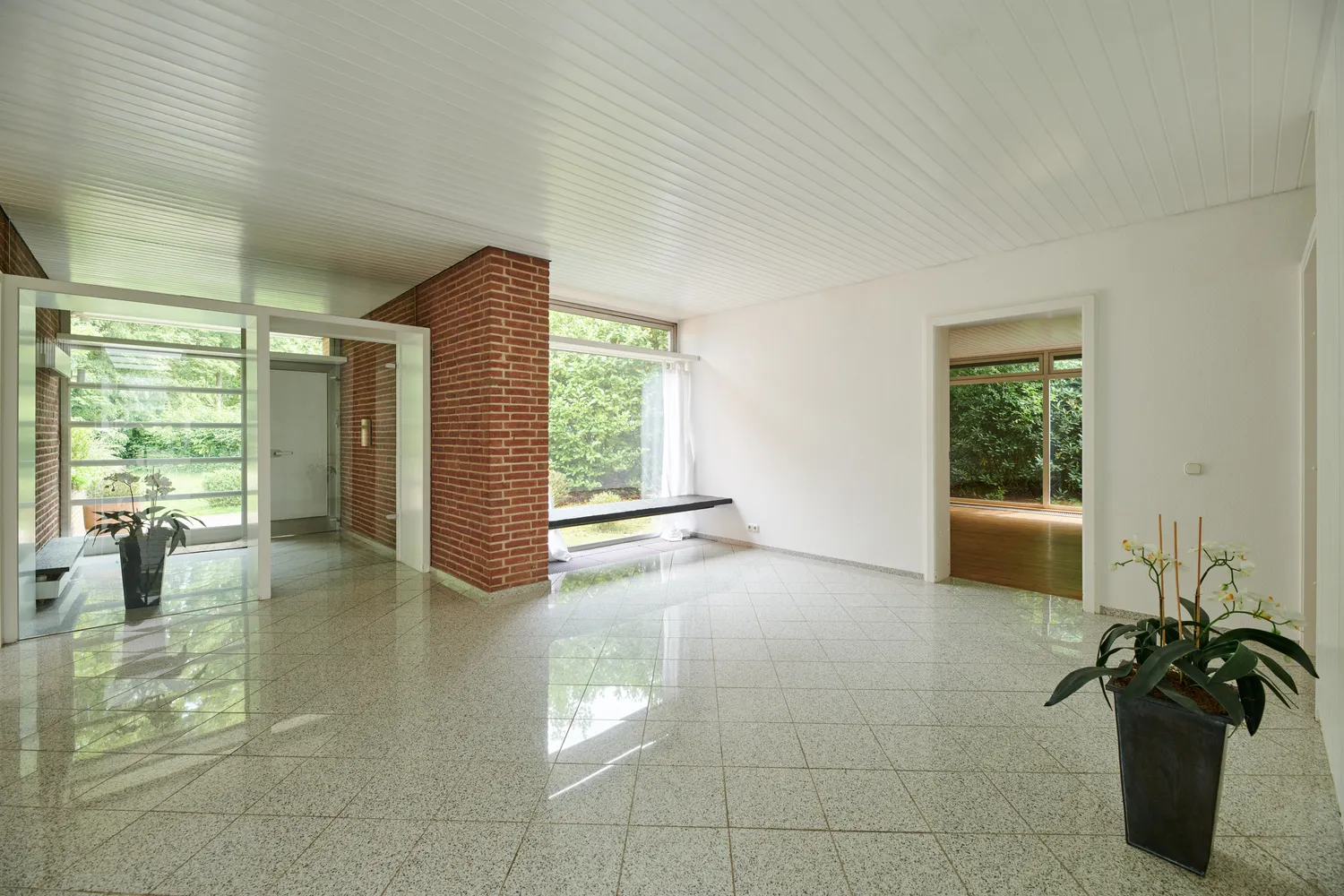 6 room house with 325 m² in Lüneburg – Photo 11