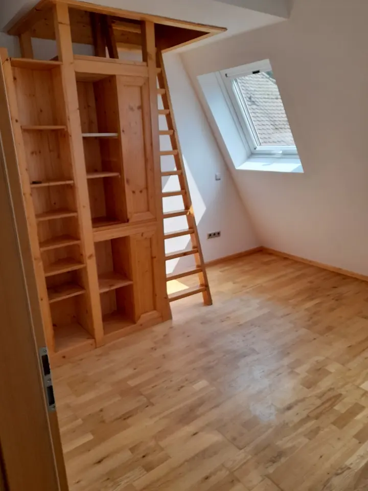 4 Zimmer Wohnung mit 150 m² in Miltenberg – Bild 2
