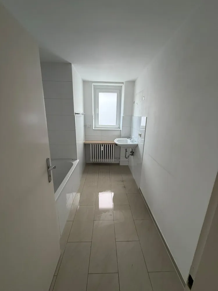 2 Zimmer Wohnung mit 73 m² in Mannheim – Bild 2