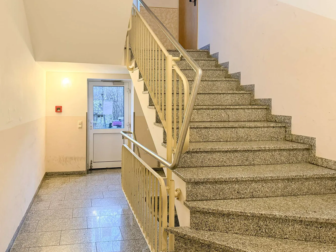2 Zimmer Wohnung mit 74 m² in Leipzig – Bild 4