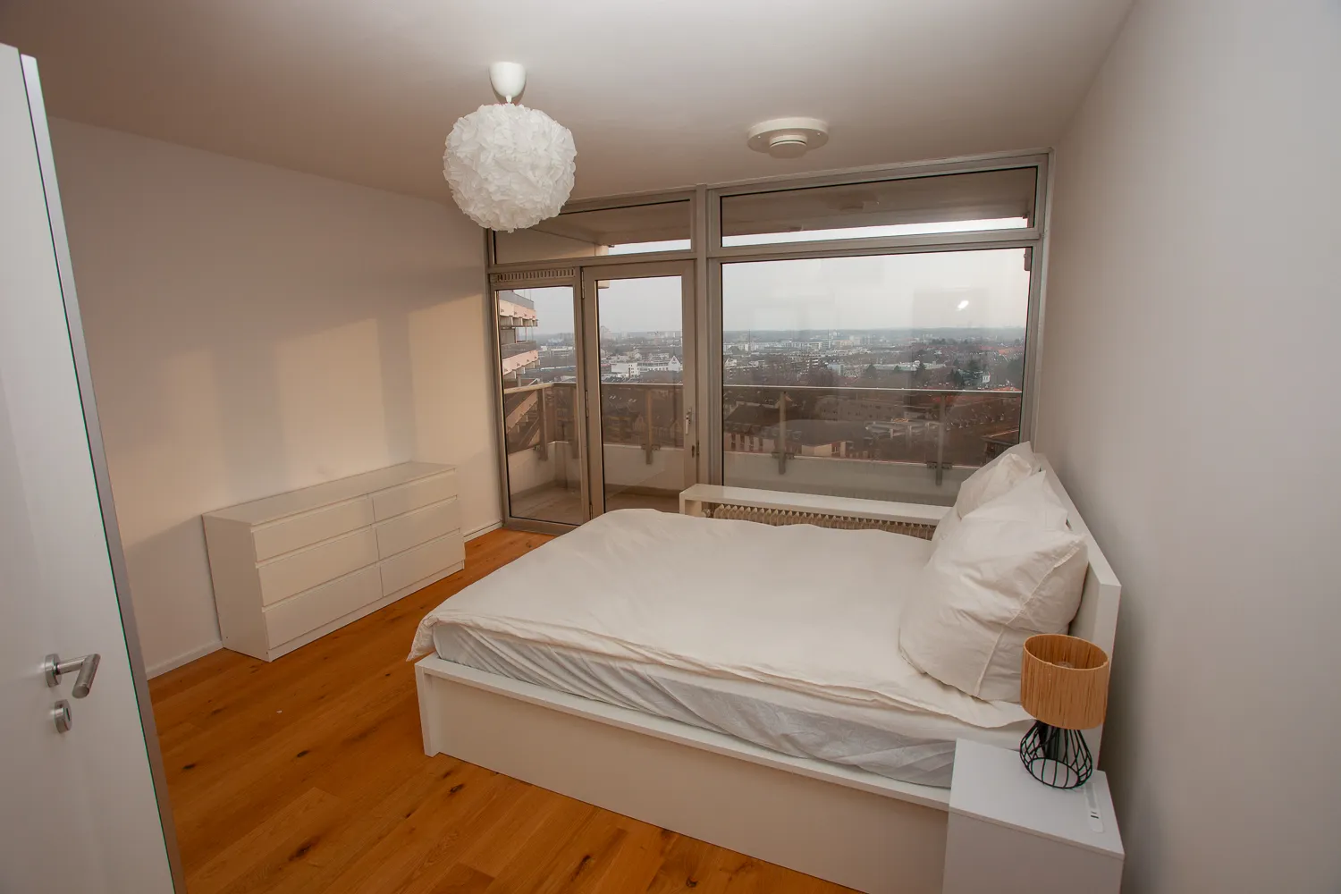 2 Zimmer Wohnung mit 62 m² in Köln – Bild 5