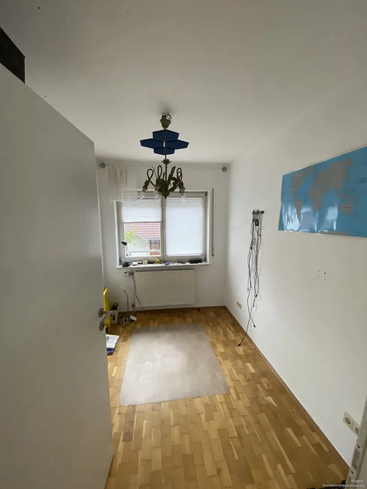 4 Zimmer Wohnung mit 120 m² in Karlsruhe – Bild 7