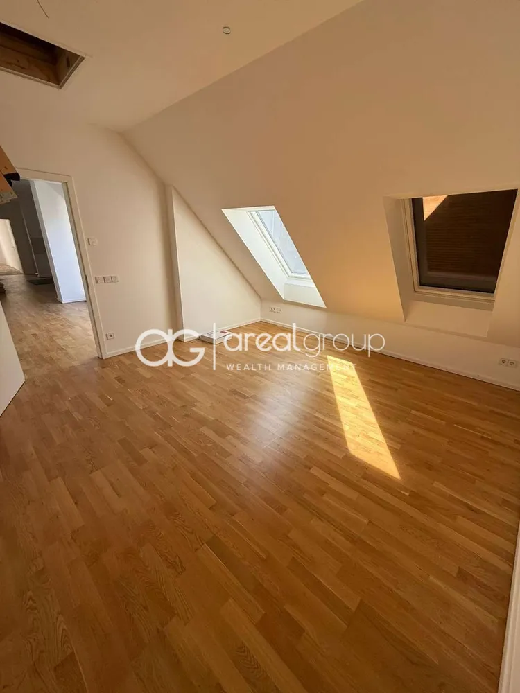 3 Zimmer Wohnung mit 100 m² in Berlin – Bild 4