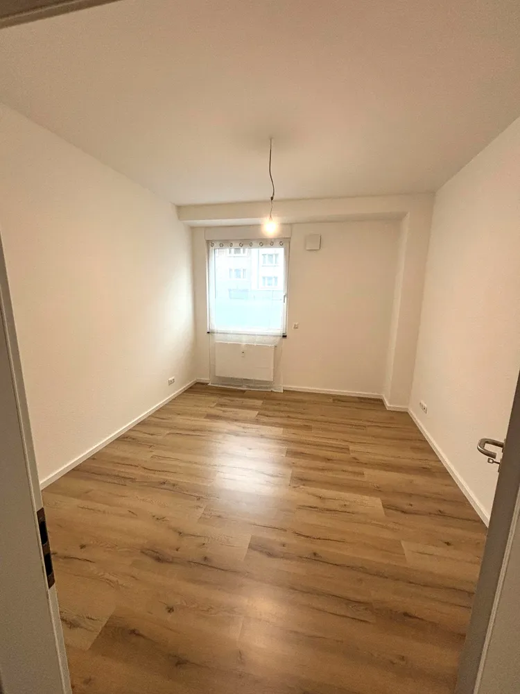 5 Zimmer Wohnung mit 185 m² in Düsseldorf – Bild 8