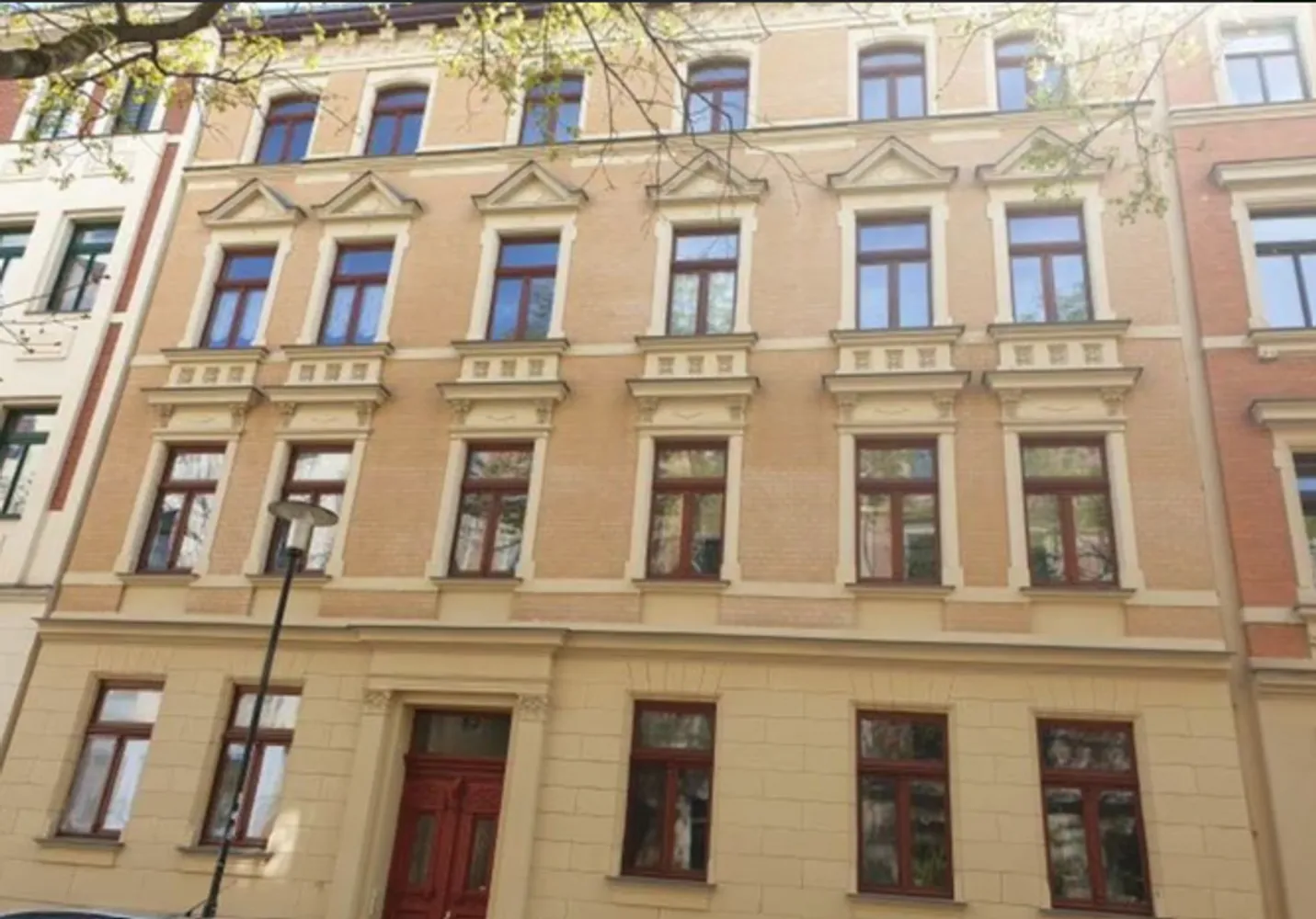 2 Zimmer Wohnung mit 63 m² in Halle (Saale) – Bild 1