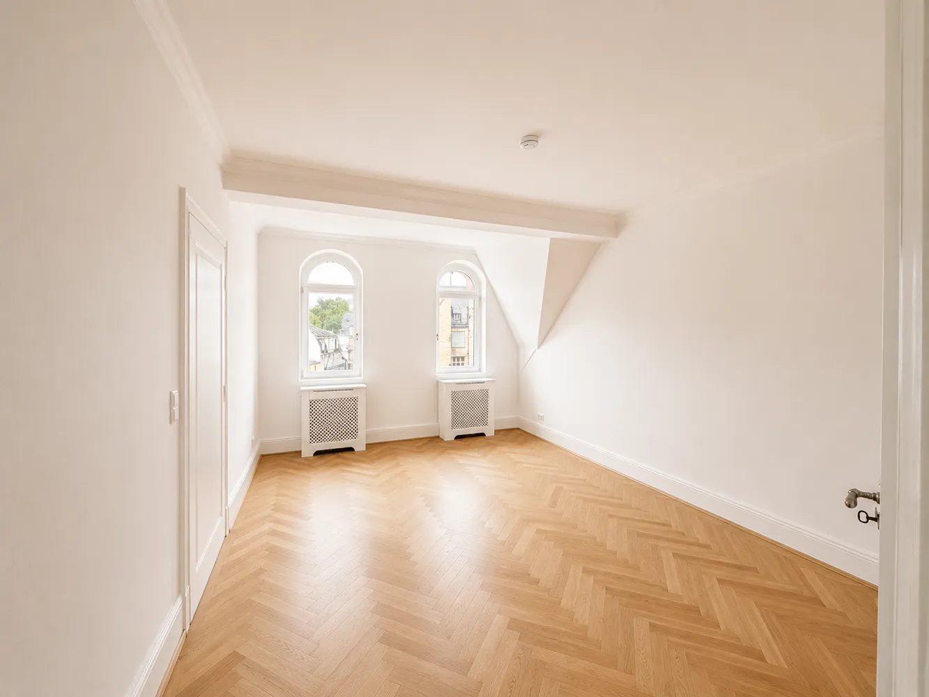 5 Zimmer Wohnung mit 223 m² in Baden-Baden – Bild 7