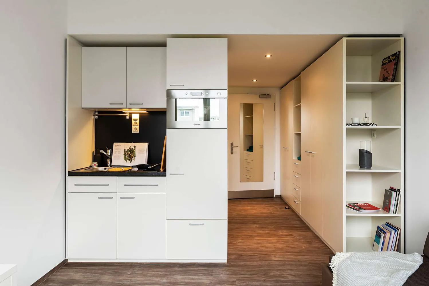 1 Zimmer Wohnung mit 34 m² in Frankfurt am Main – Bild 2
