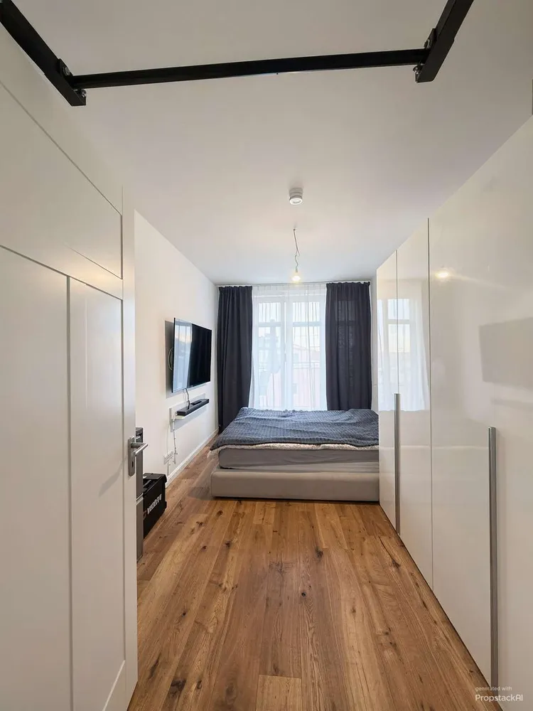 2 room apartment with 60 m² in Berlin – Photo 8