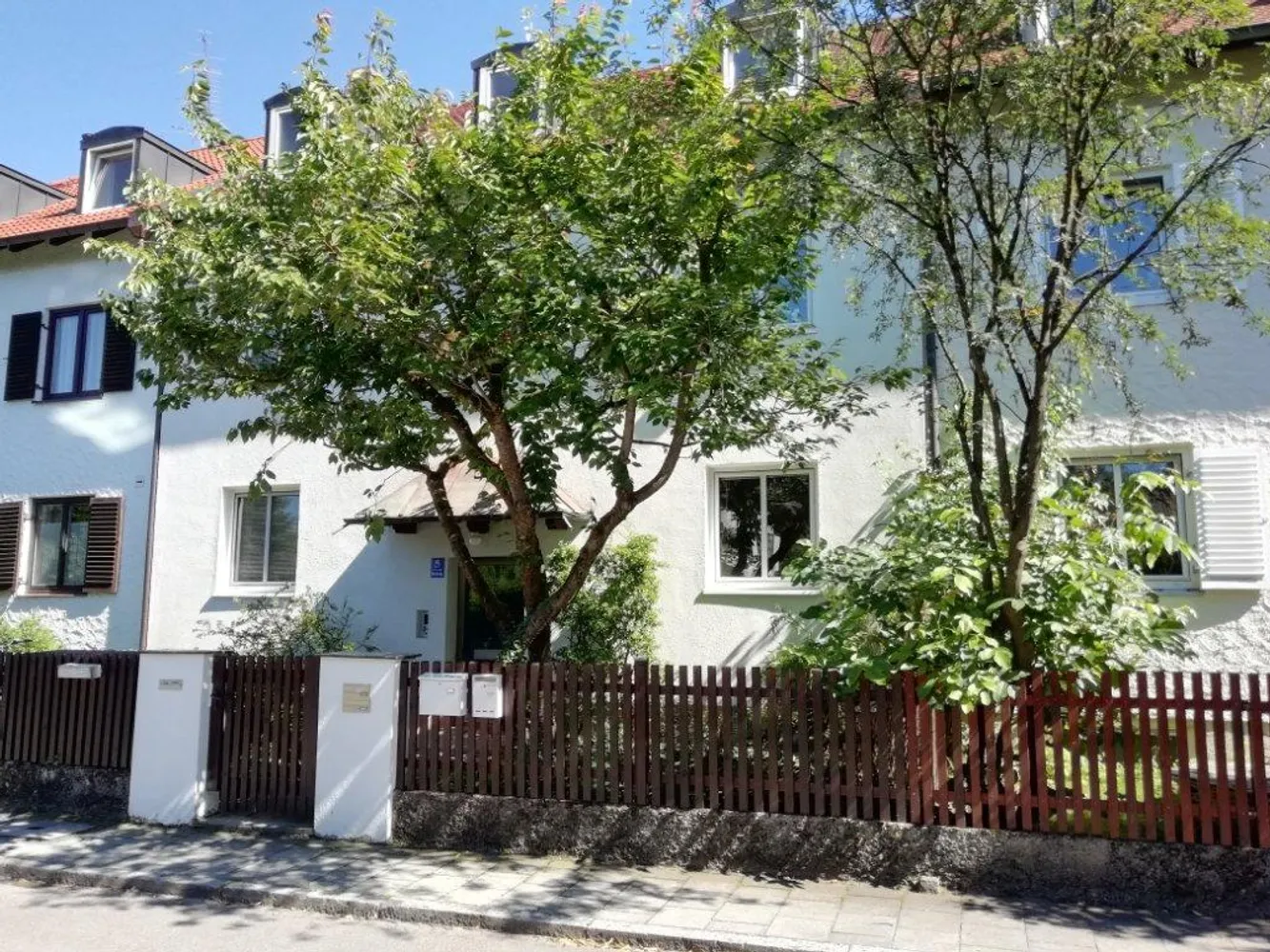 4 Zimmer Wohnung mit 94 m² in München – Bild 9