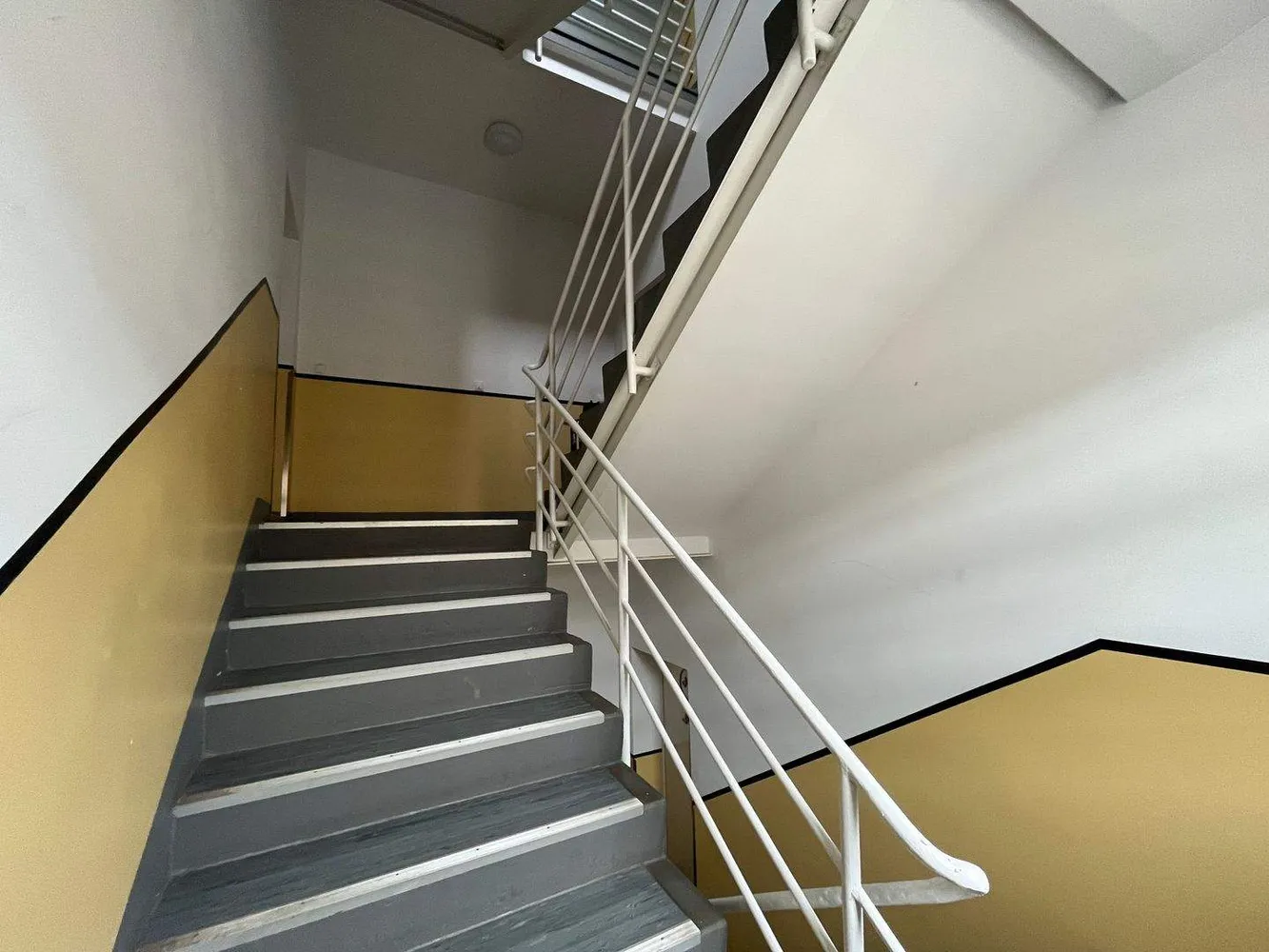 4 room apartment with 95 m² in Chemnitz – Photo 9