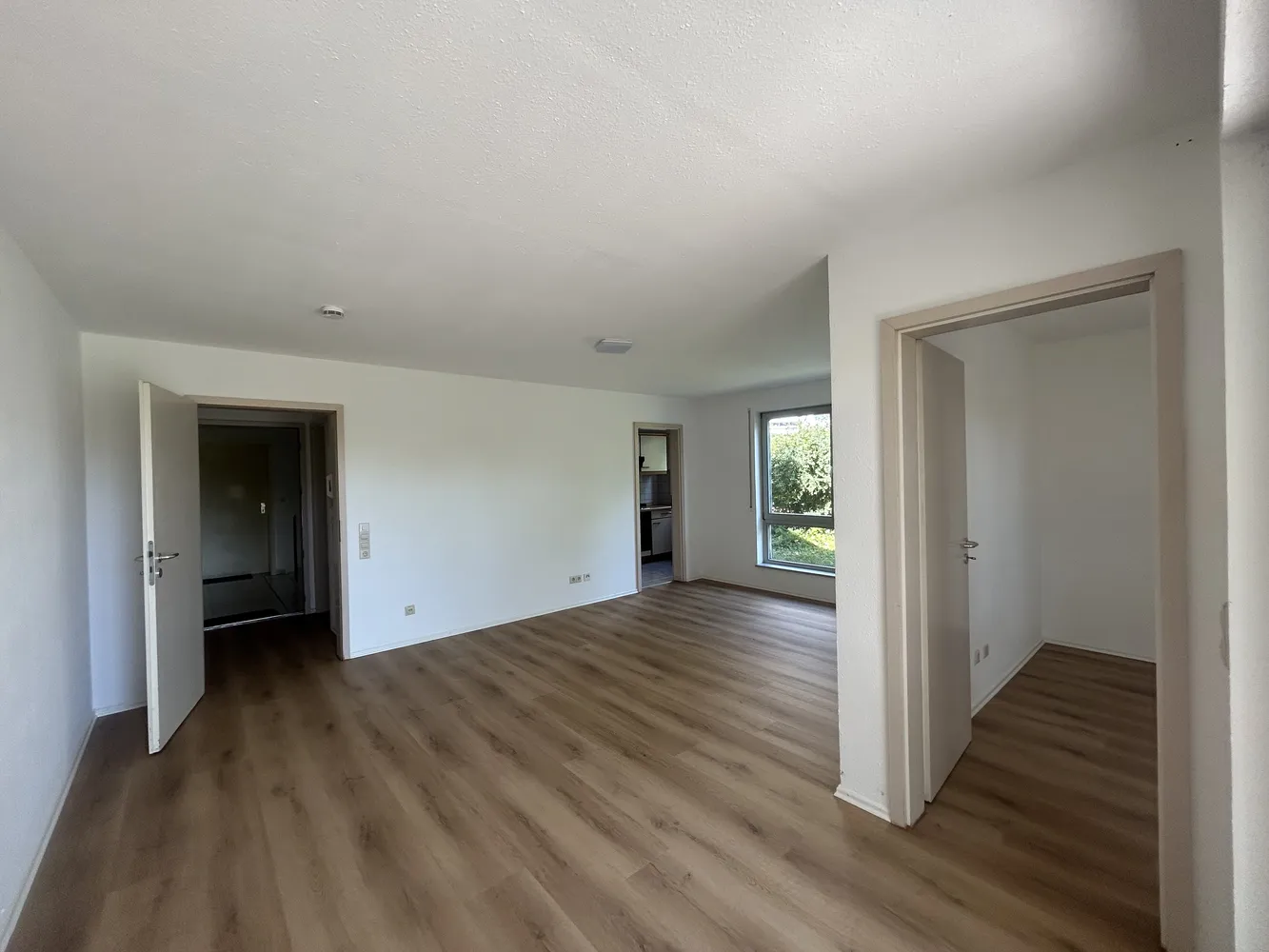 2 Zimmer Wohnung mit 47 m² in Stuttgart – Bild 11