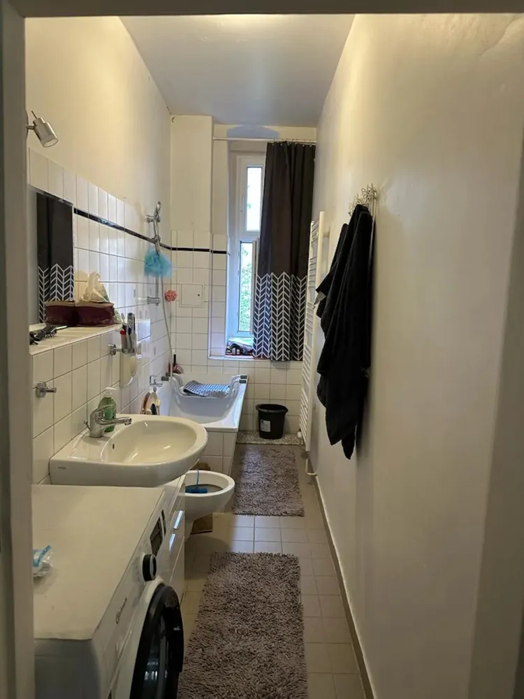Shared room with 33 m² in Berlin – Photo 1