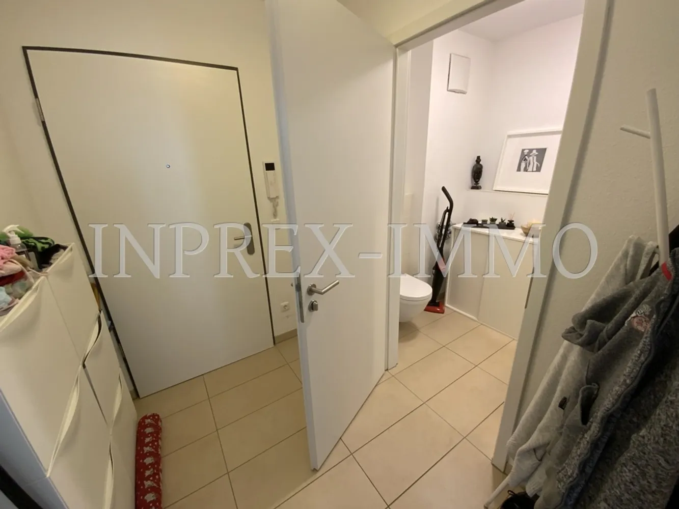 2 room apartment with 68 m² in Cologne – Photo 4