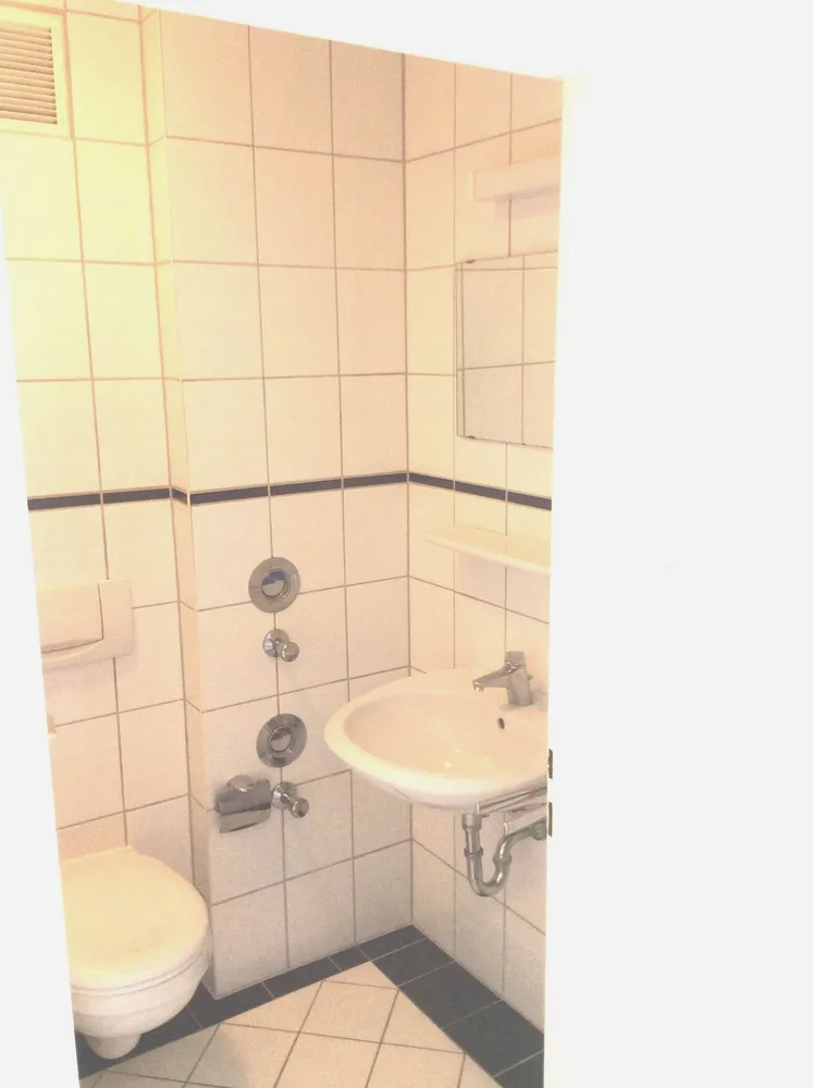 1 Zimmer Wohnung mit 34 m² in Frankfurt am Main – Bild 3
