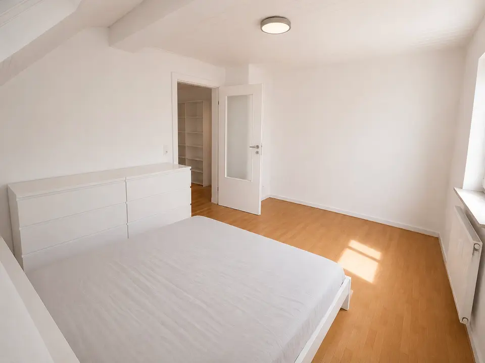 Shared room with 15 m² in Stuttgart – Photo 4
