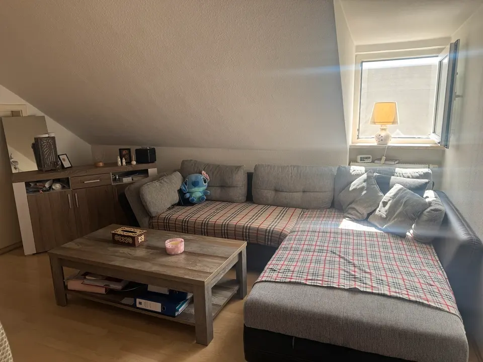 2 Zimmer Wohnung mit 60 m² in Hof – Bild 2
