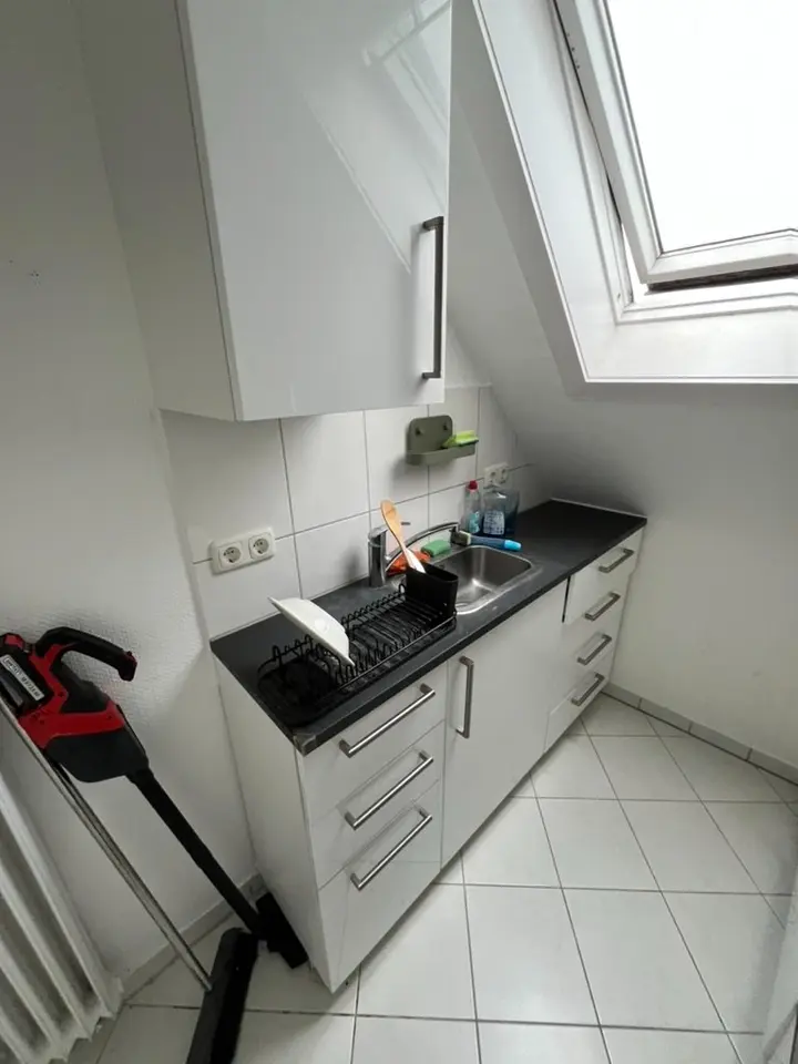 WG-Zimmer mit 24 m² in Frankfurt am Main – Bild 5