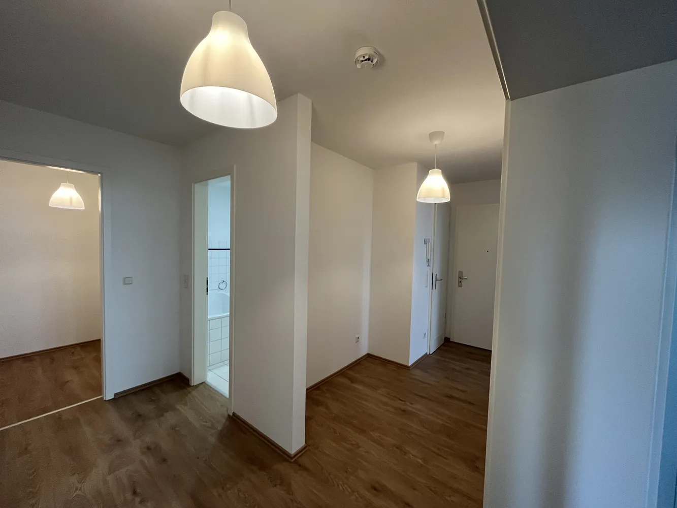 2 Zimmer Wohnung mit 95 m² in Düsseldorf – Bild 6