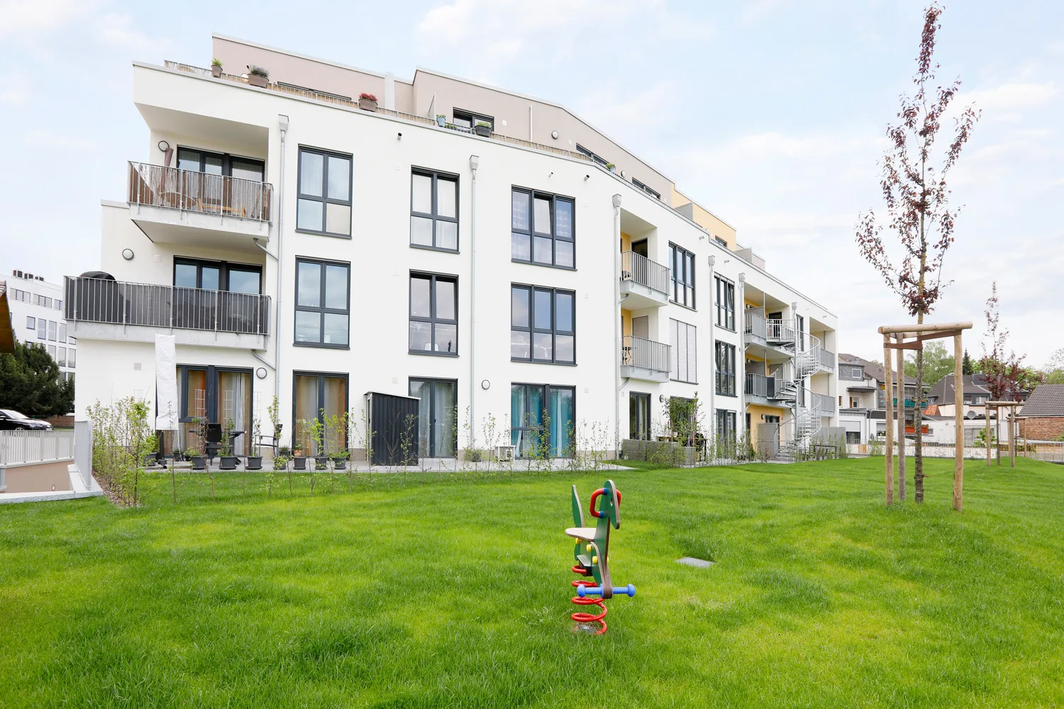 2 Zimmer Wohnung mit 79 m² in Bonn – Bild 1