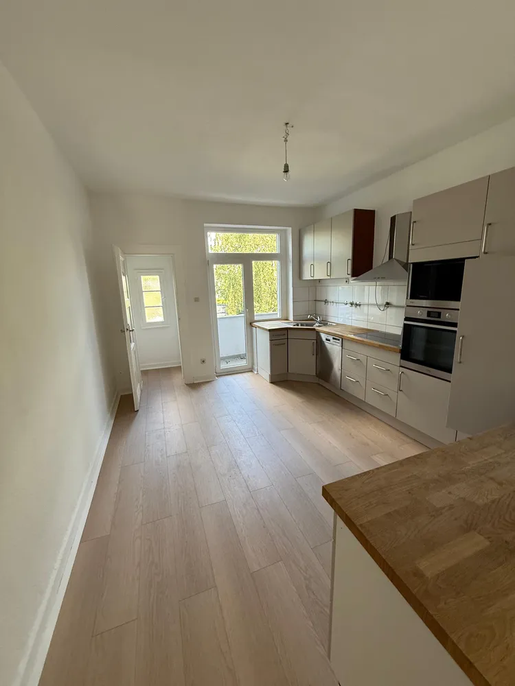 2 Zimmer Wohnung mit 63 m² in Düsseldorf – Bild 6