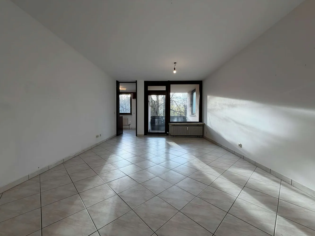 2 Zimmer Wohnung mit 62 m² in Nürnberg – Bild 7