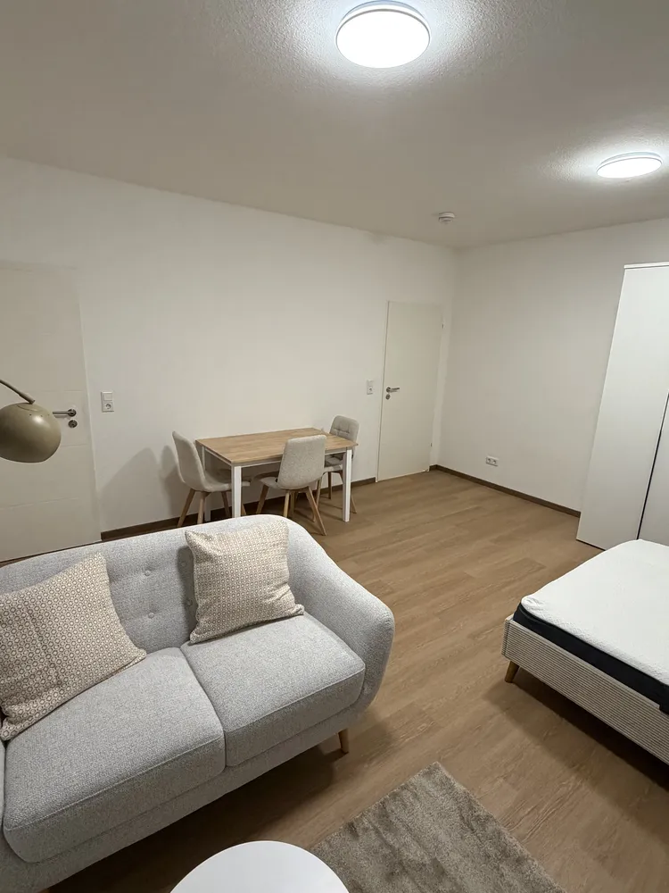 1 Zimmer Wohnung mit 33 m² in Frankfurt am Main – Bild 4