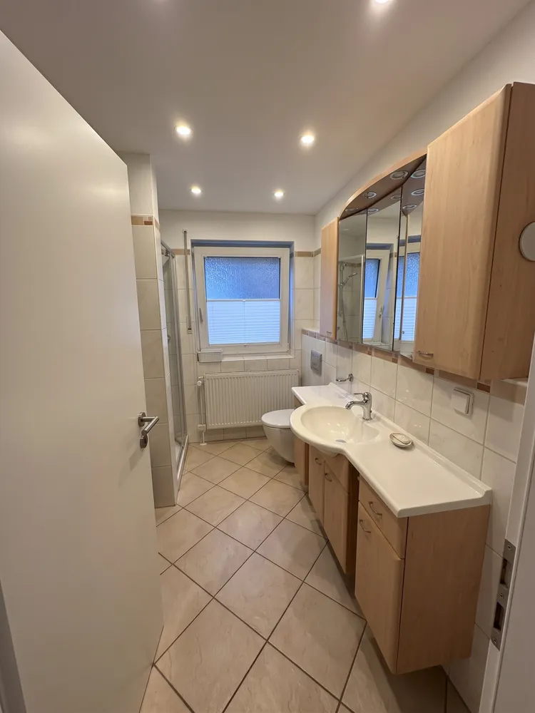 2 room apartment with 65 m² in Tönisvorst – Photo 3