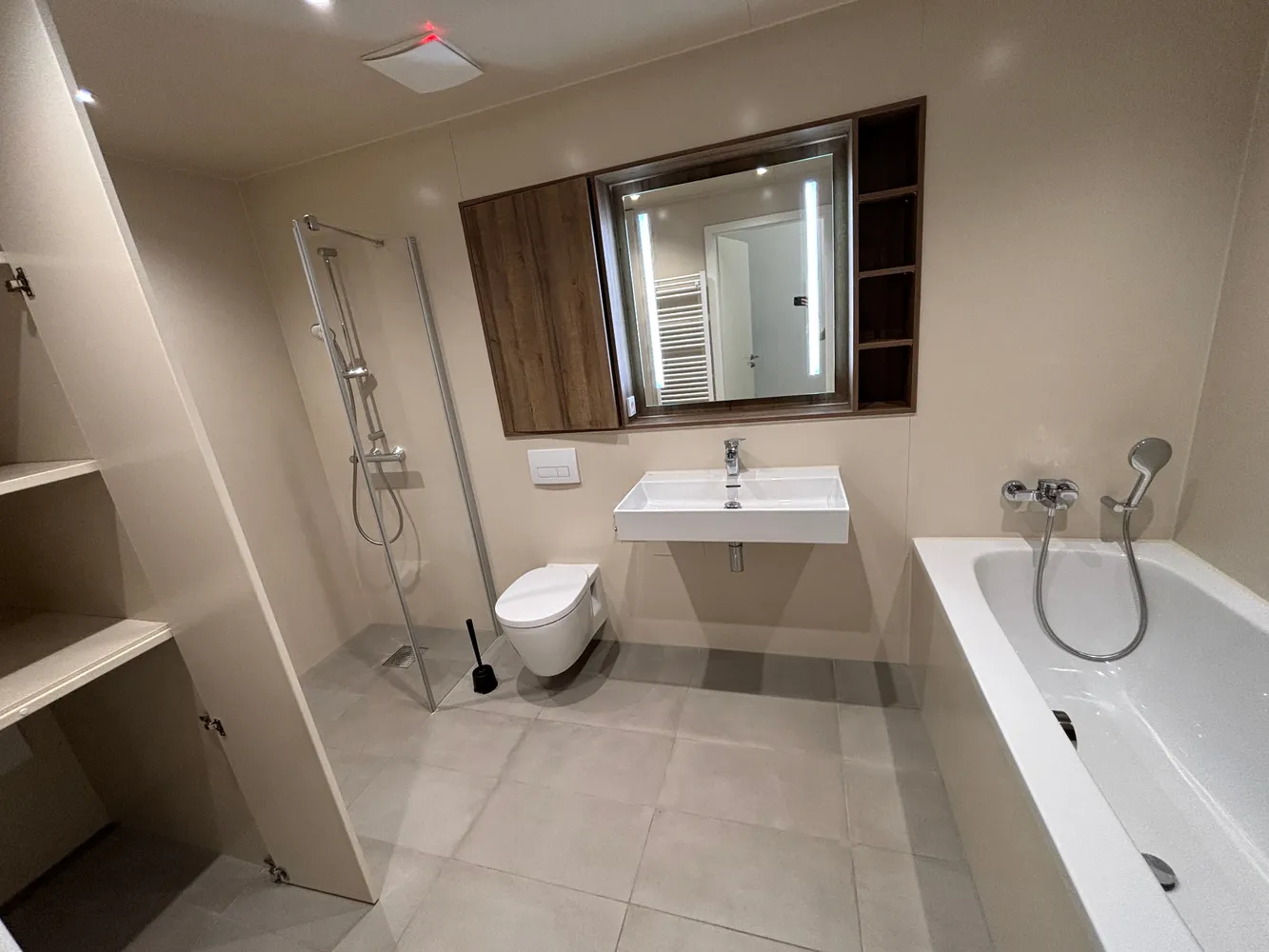 6 Zimmer Wohnung mit 148 m² in Mannheim – Bild 9