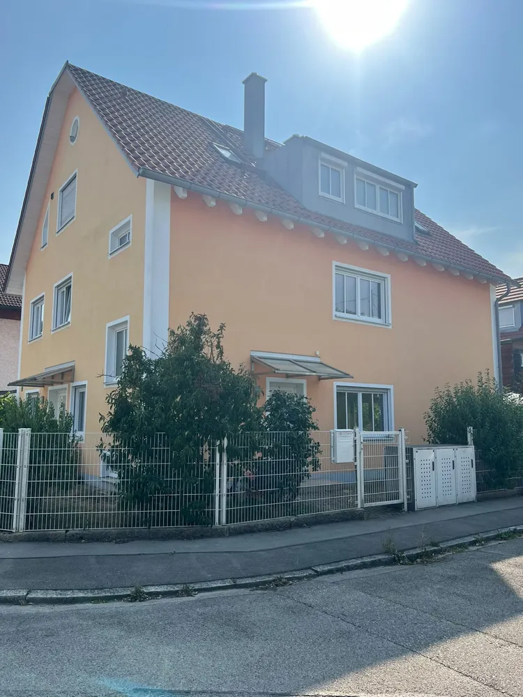 5 Zimmer Haus mit 183 m² in München – Bild 2