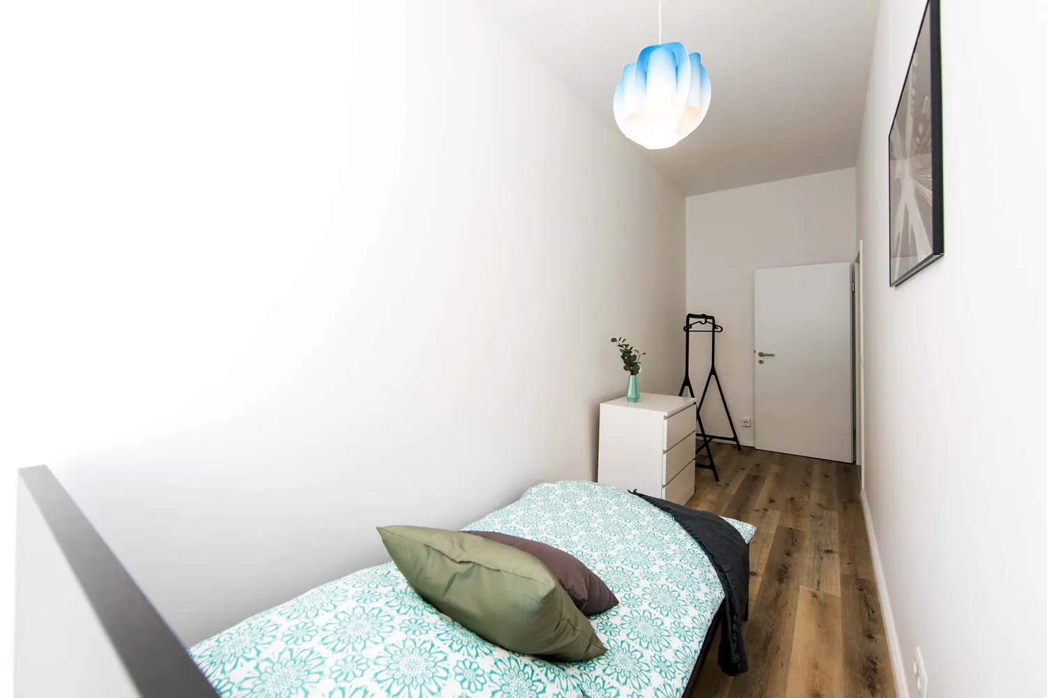 Shared room with 13 m² in Berlin – Photo 9