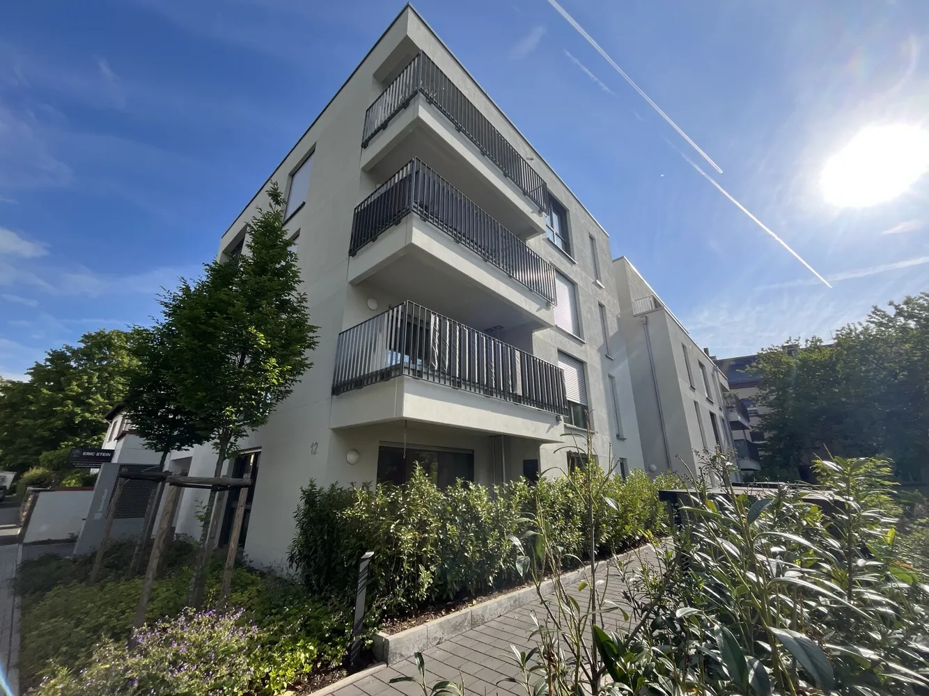 4 Zimmer Wohnung mit 110 m² in Wiesbaden – Bild 1