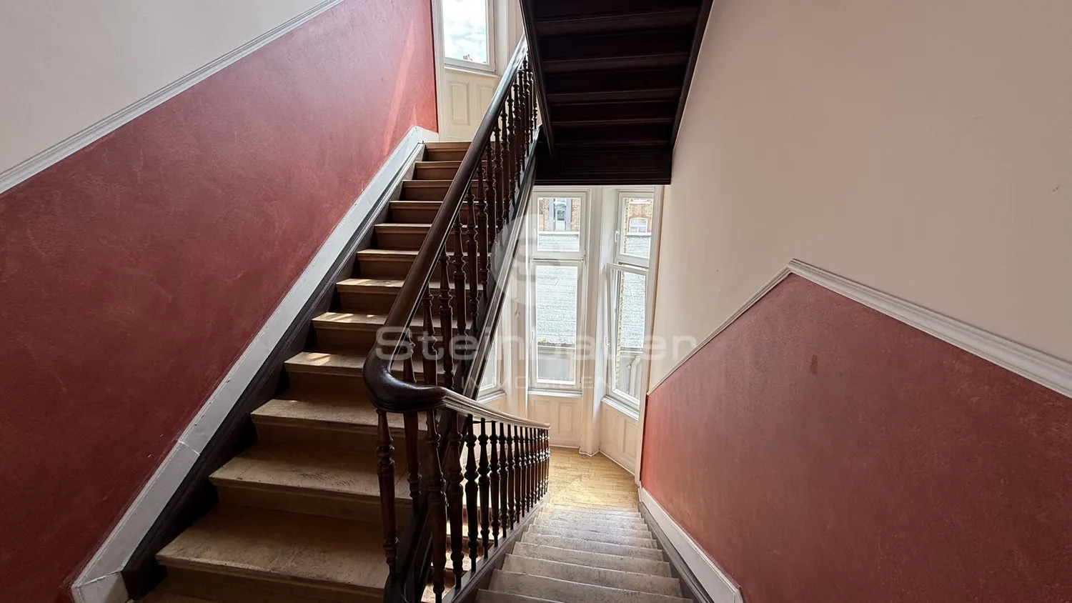 4 Zimmer Wohnung mit 109 m² in Wiesbaden – Bild 2