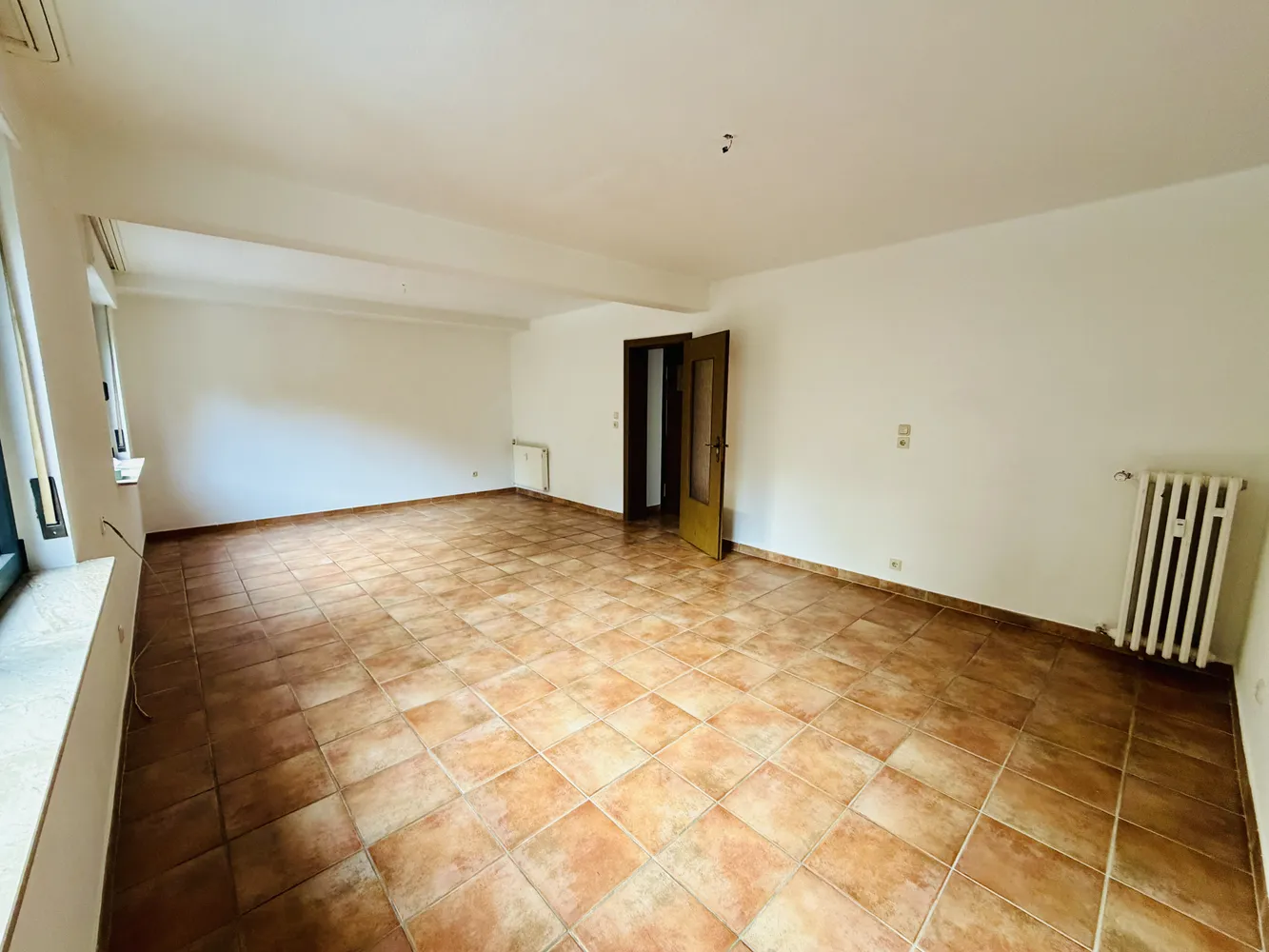 2 Zimmer Wohnung mit 60 m² in Köln – Bild 2