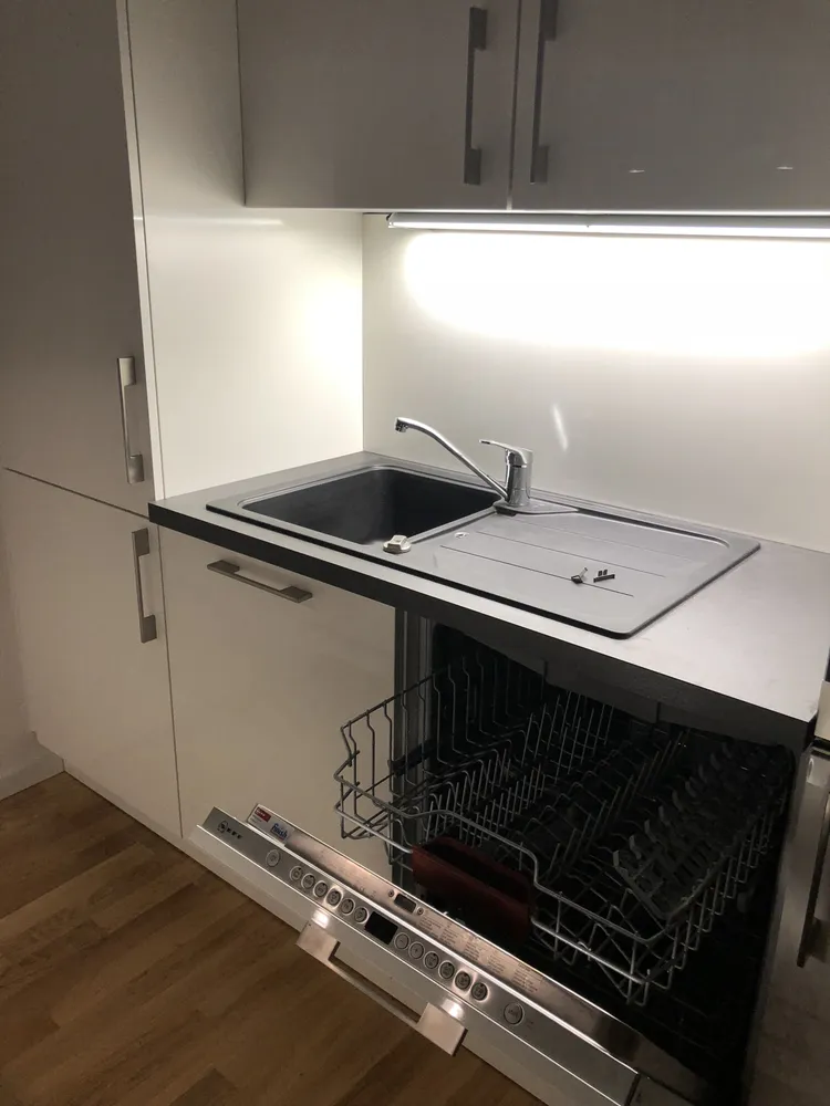 2 Zimmer Wohnung mit 76 m² in Hamburg – Bild 11