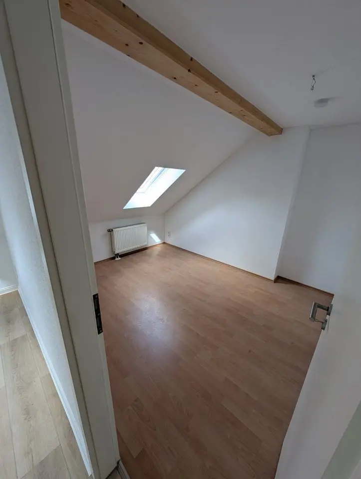 6 room apartment with 129 m² in Chemnitz – Photo 1