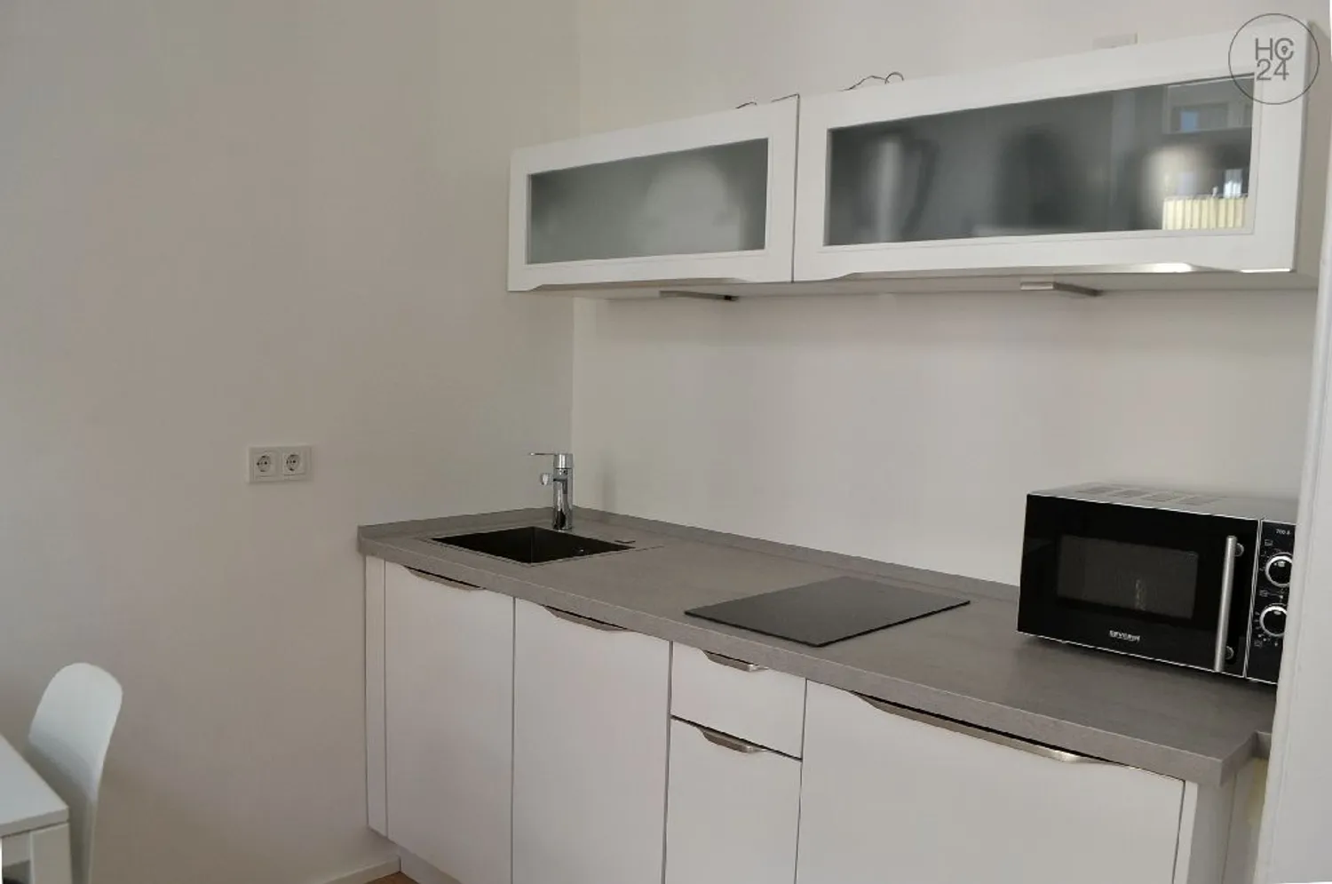 2 room apartment with 42 m² in Cologne – Photo 8