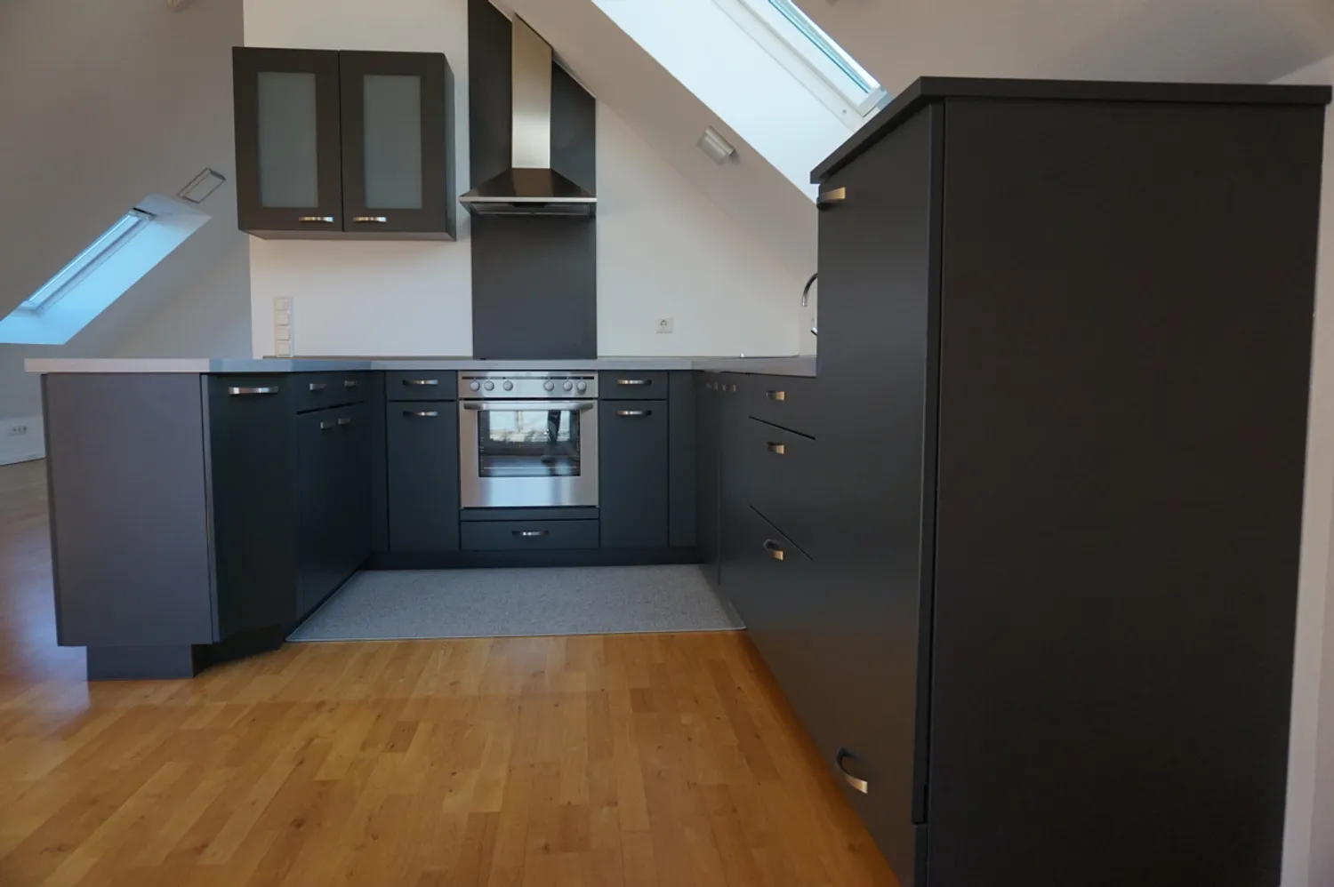2 Zimmer Wohnung mit 66 m² in Krefeld – Bild 3