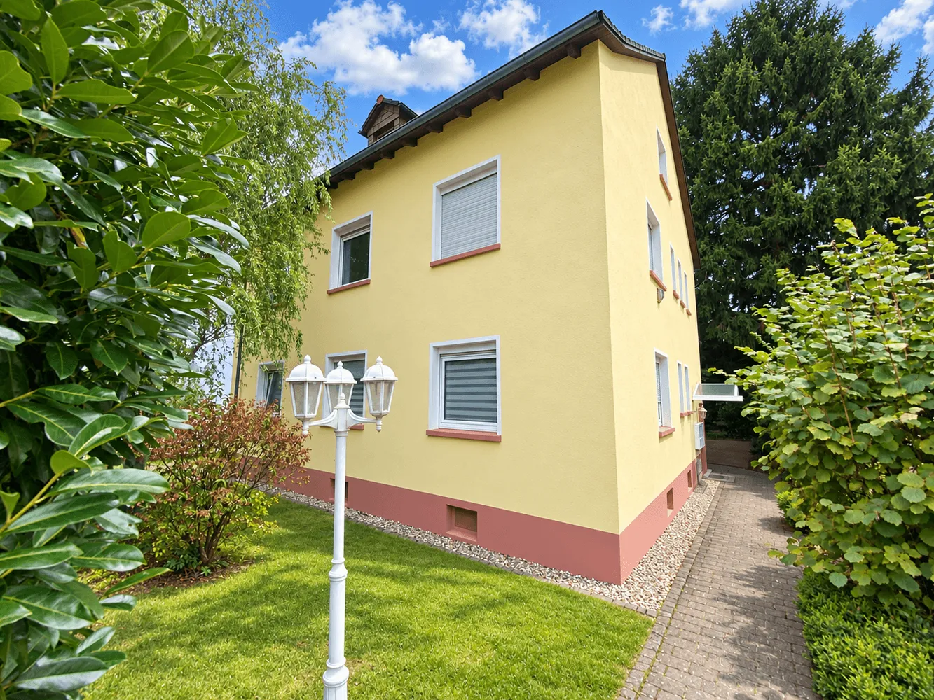 2 room apartment with 60 m² in Frankfurt am Main – Photo 1
