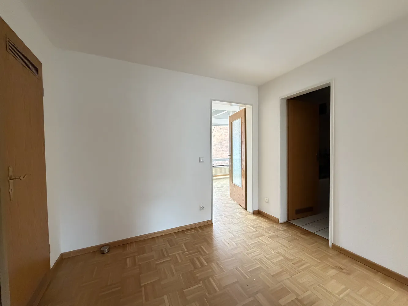 2 Zimmer Wohnung mit 93 m² in Hamburg – Bild 5