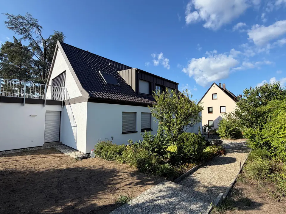 4 Zimmer Wohnung mit 120 m² in Nürnberg – Bild 3