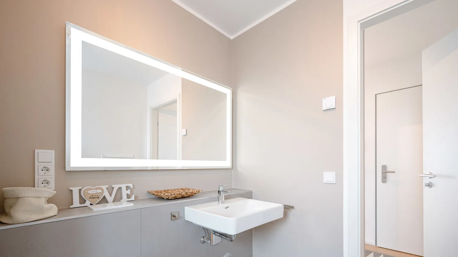 2 Zimmer Wohnung mit 59 m² in Düsseldorf – Bild 9