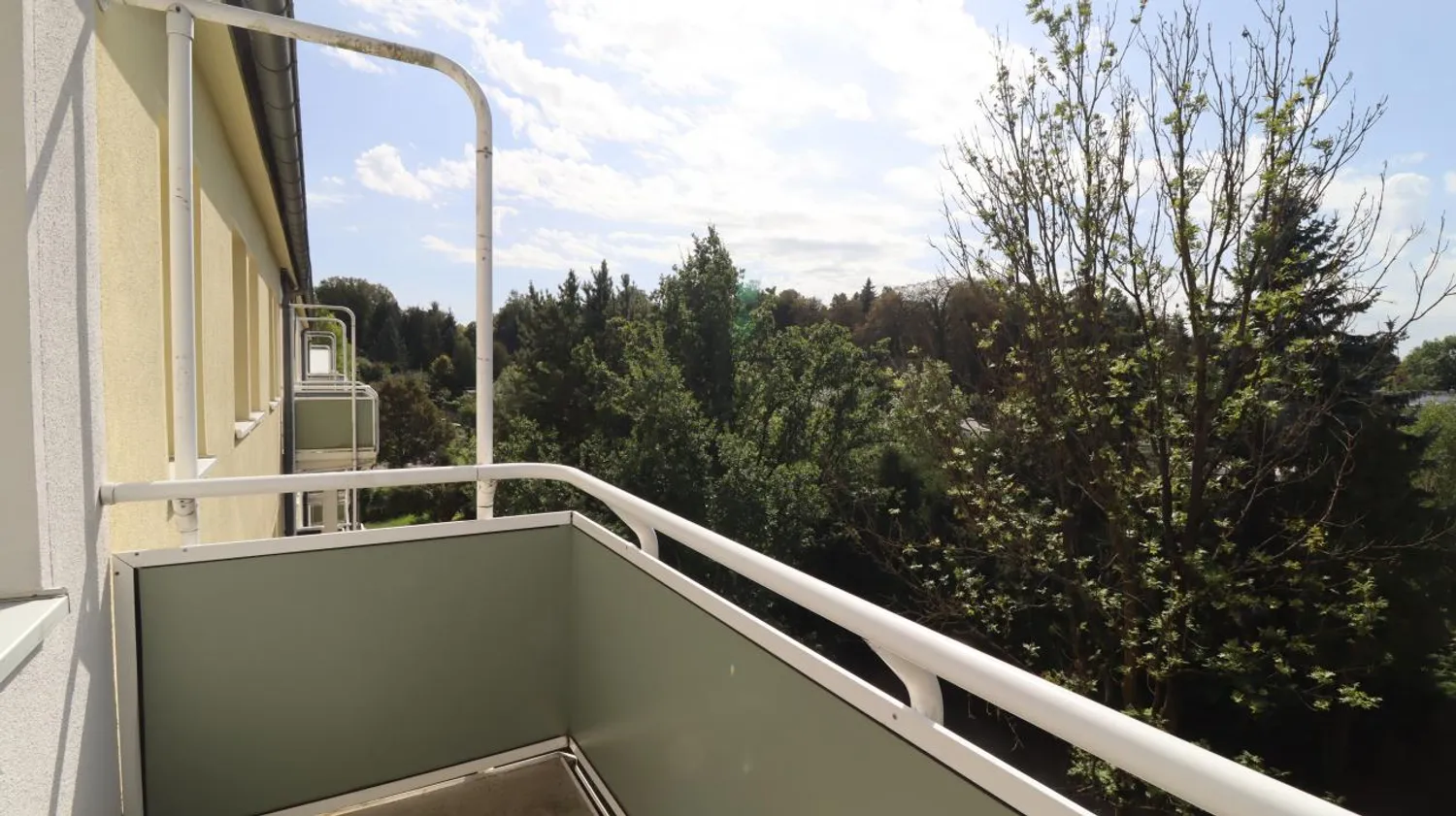 3 room apartment with 58 m² in Chemnitz – Photo 2
