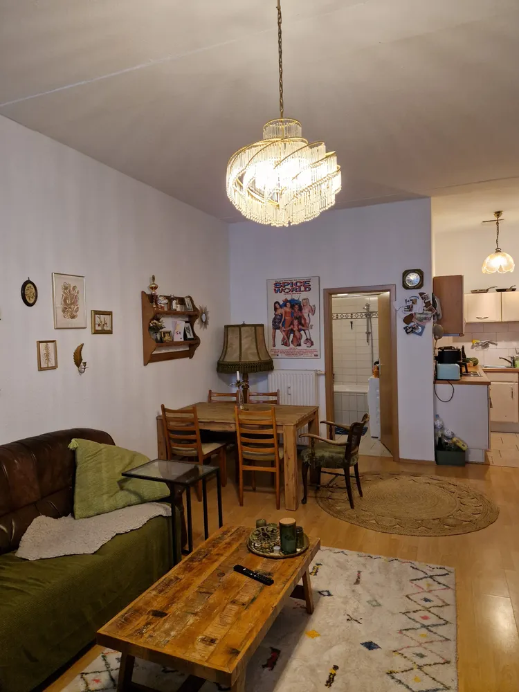 2 Zimmer Wohnung mit 59 m² in Köln – Bild 2