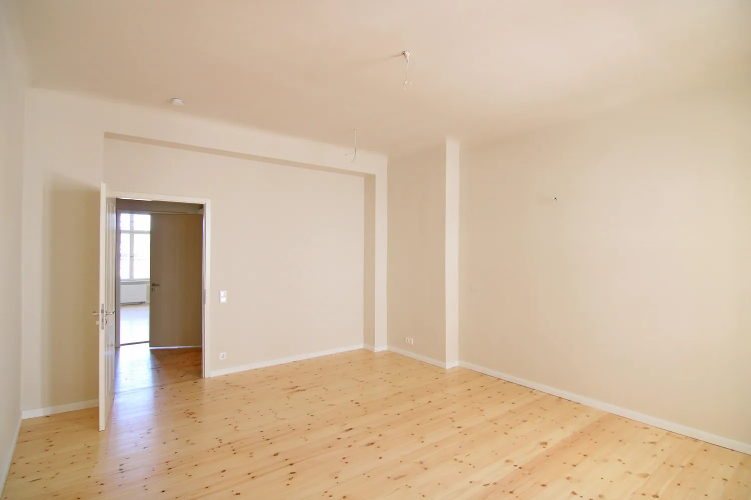 3 Zimmer Wohnung mit 117 m² in Berlin – Bild 6