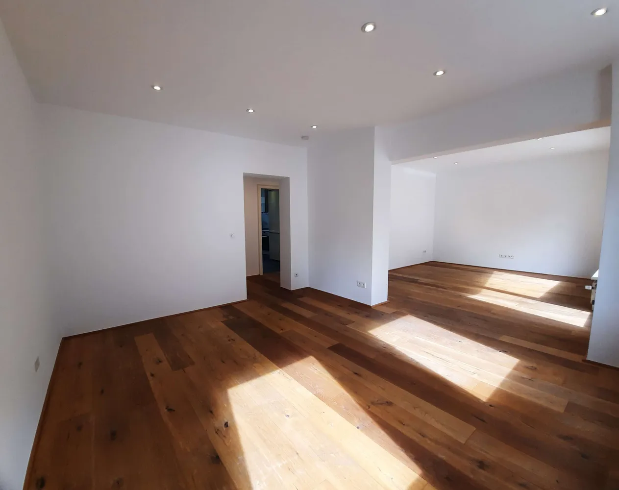 2 Zimmer Wohnung mit 65 m² in Düsseldorf – Bild 7